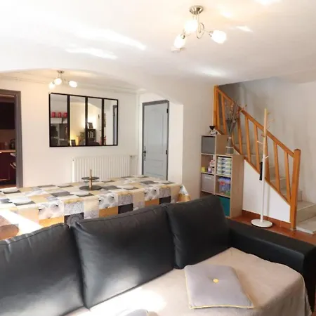 Maison De Caractere Renovee - 6 Pers, 3 Chambres, Jardin, Garage, Proche Randonnees Et Ski - Fr-1-742-266 Hébergement de vacances